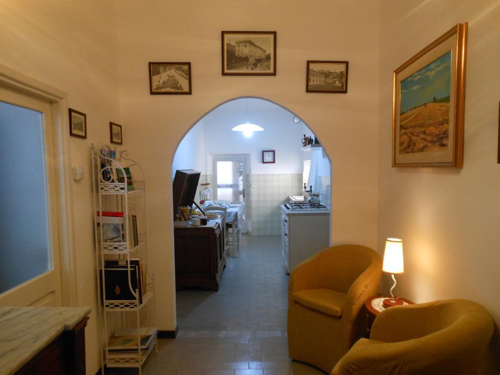 B&B Le Stanze Del Chiostro Serra deʼ Conti Dış mekan fotoğraf
